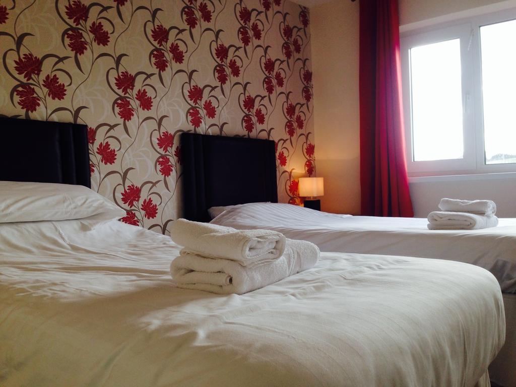 The Cardinals Hatt Ltd Motel Saltash Værelse billede